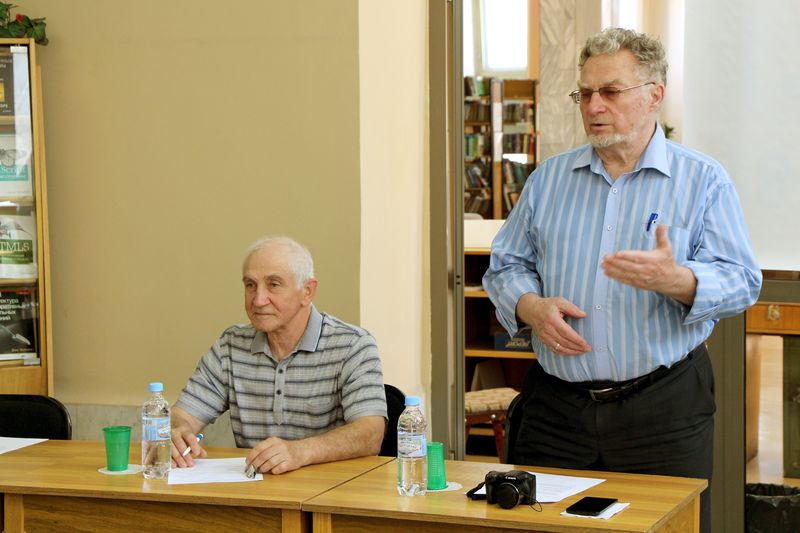 На фото (слева направо): Владимир Серафимович Польский и Владимир Васильевич Лизунов